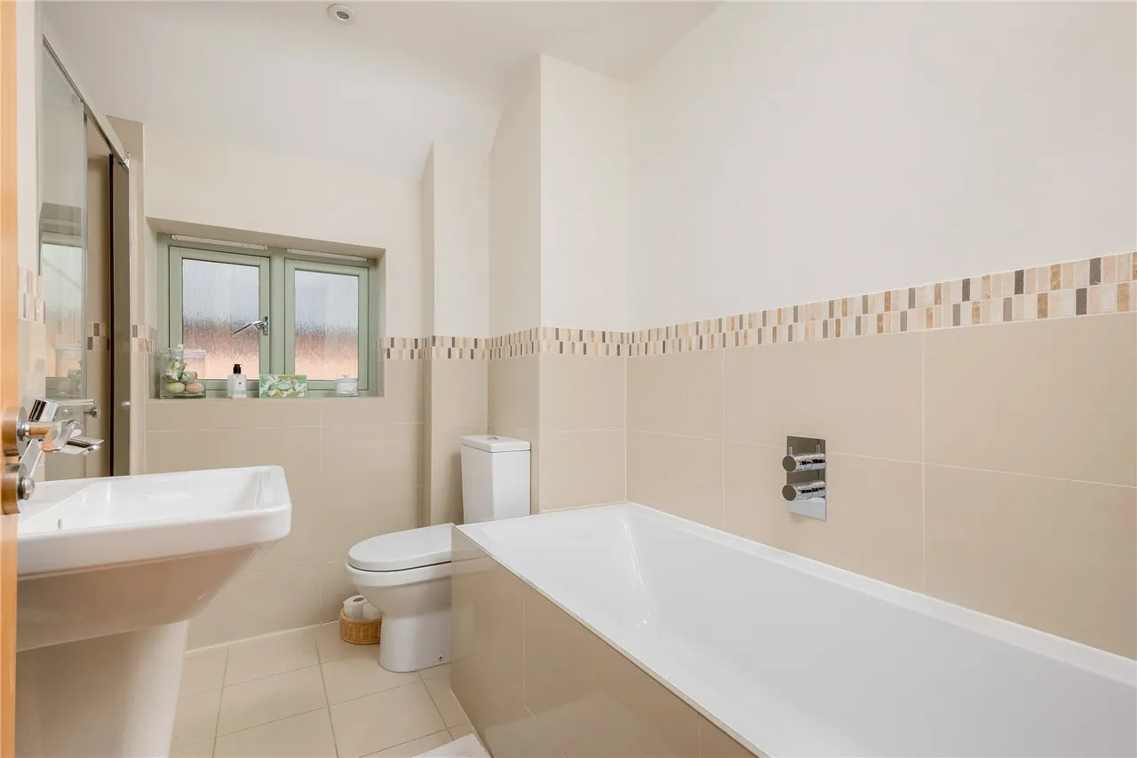 Earls Close, Deddington, OX15, photo 9