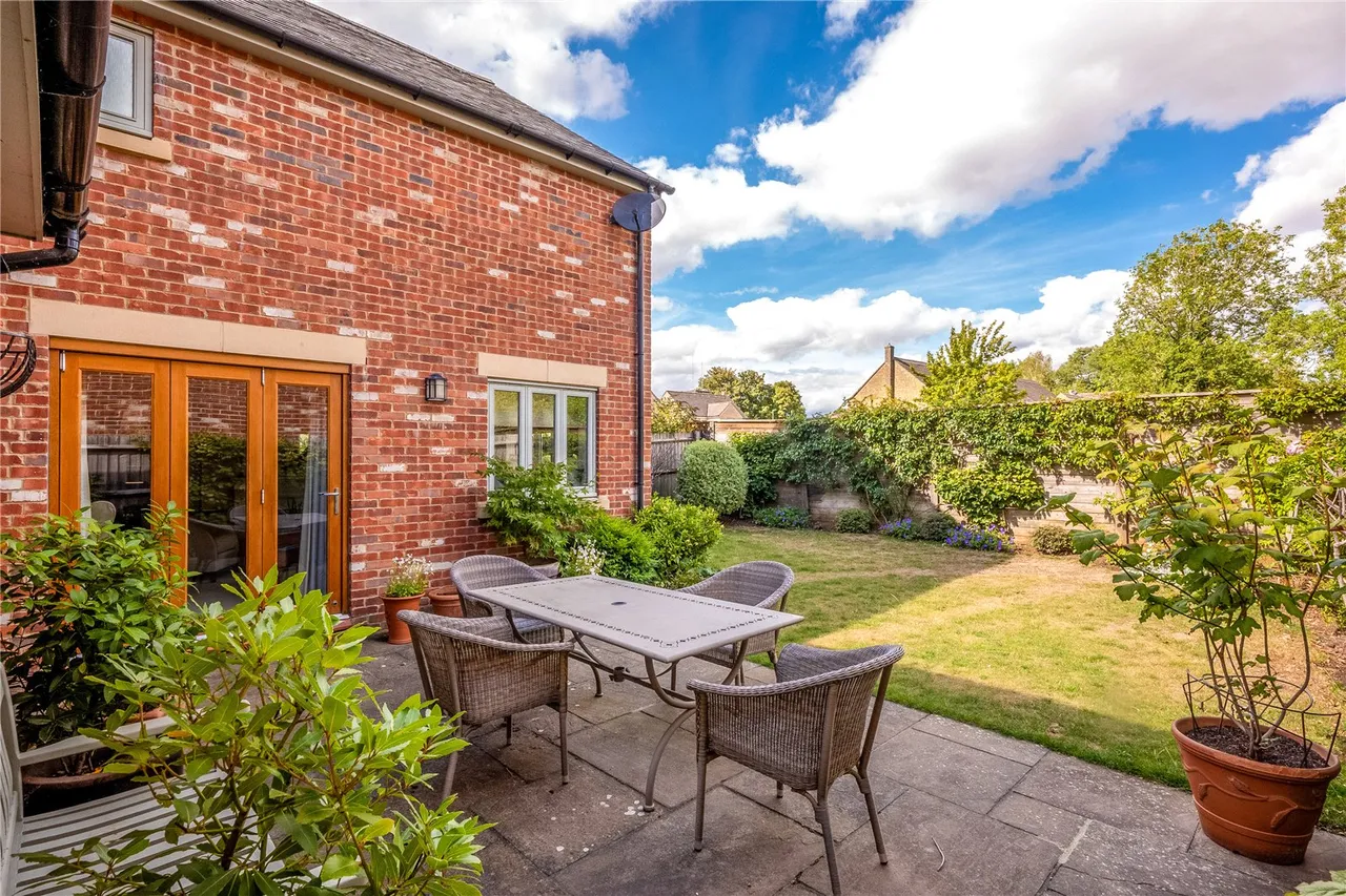 Earls Close, Deddington, OX15, photo 10