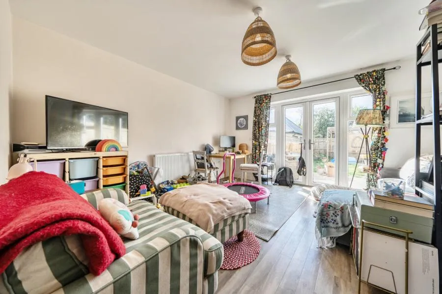 Stanmore Crescent, Carterton, OX18, photo 3