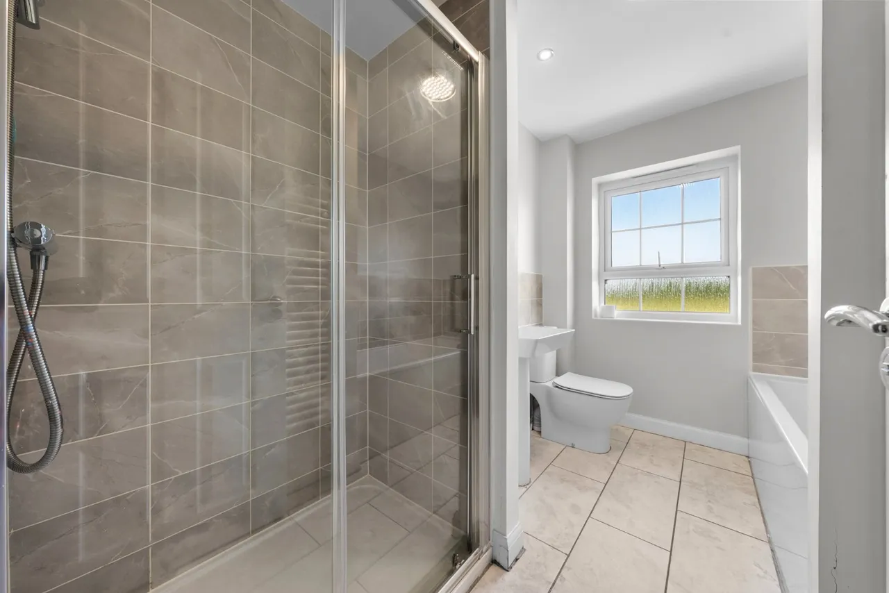 Great North Close, Wetherby, LS22, photo 11