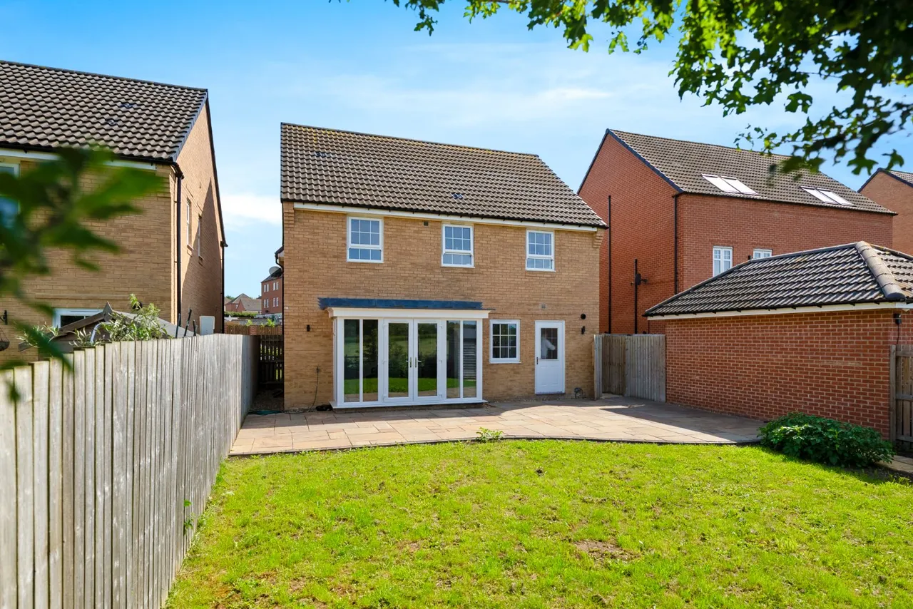 Great North Close, Wetherby, LS22, photo 13