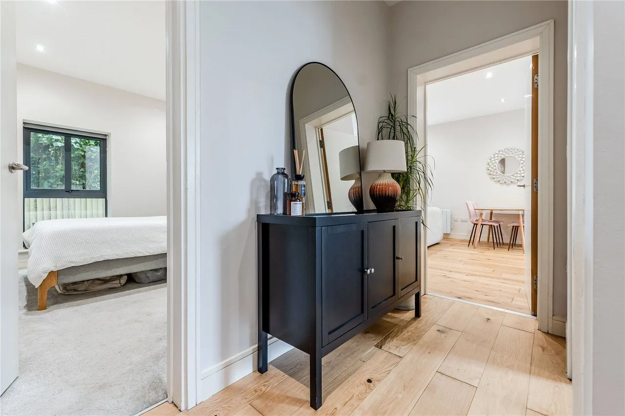 Low Lane, Horsforth, LS18, photo 9