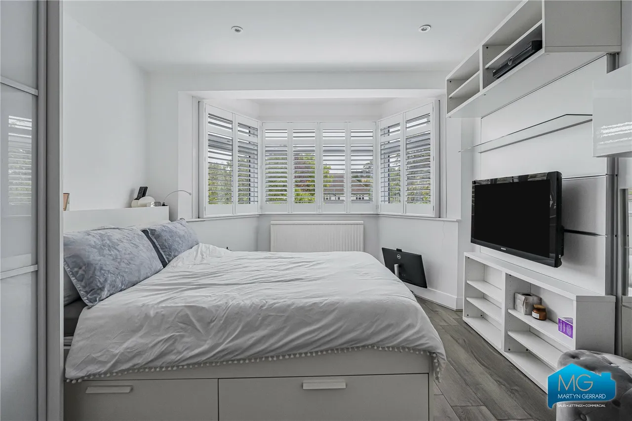 Holly Hill, London, N21, photo 20