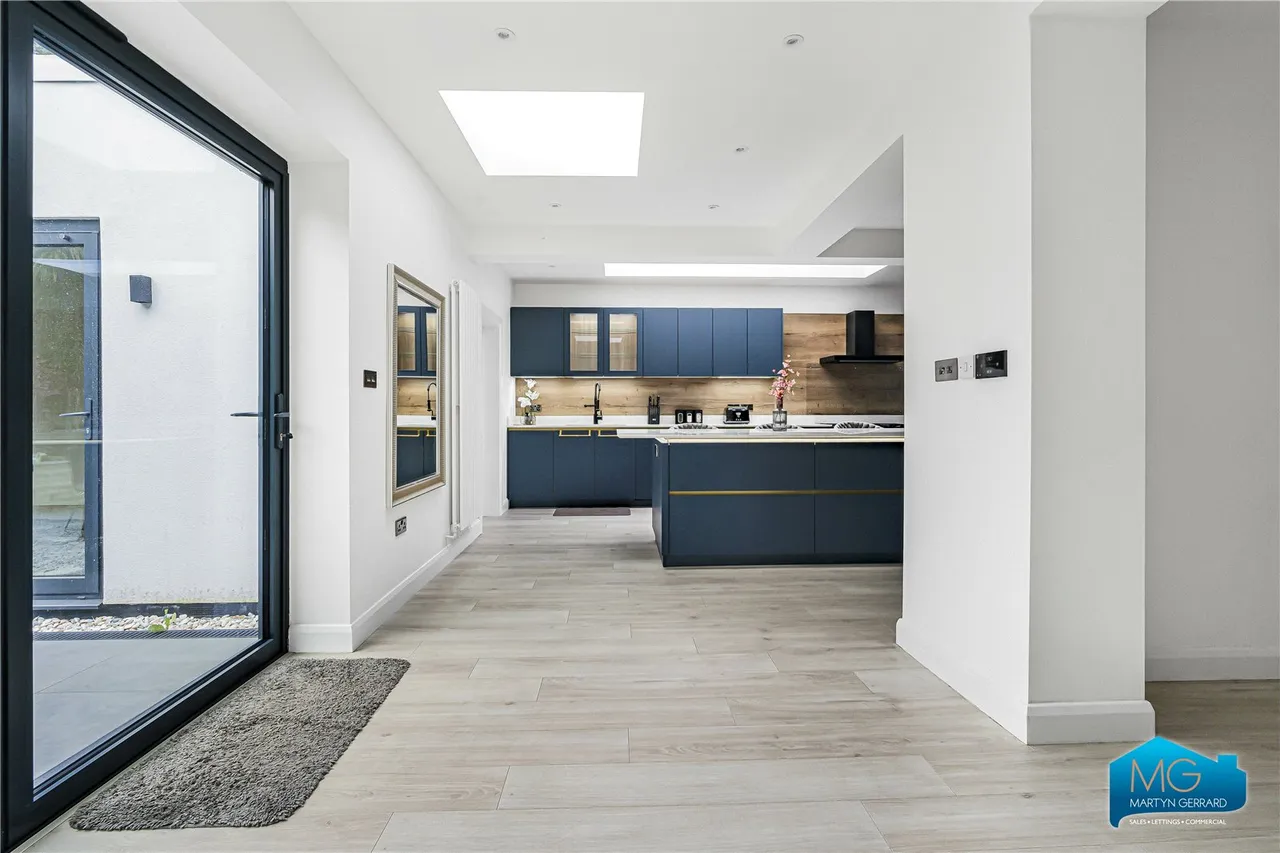 Holly Hill, London, N21, photo 15