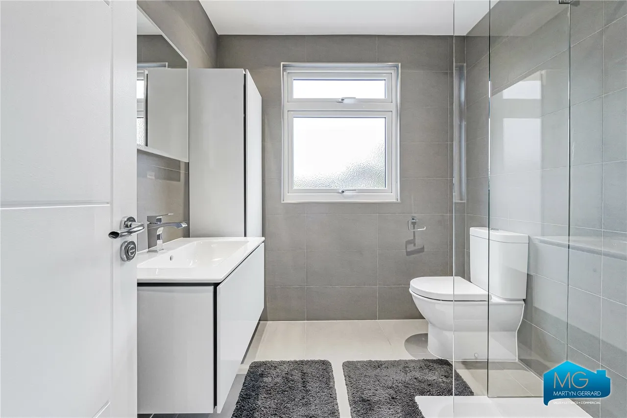 Holly Hill, London, N21, photo 26