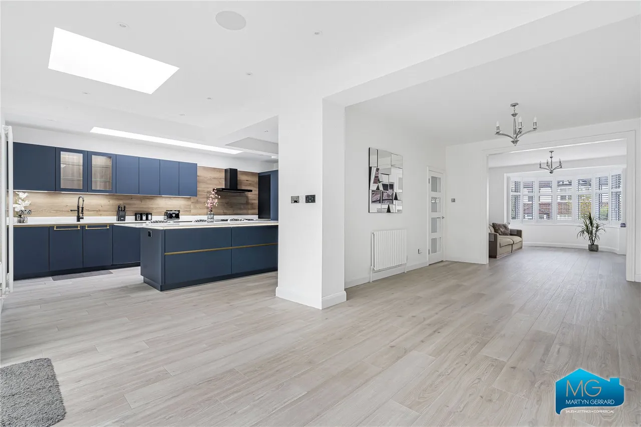 Holly Hill, London, N21, photo 5