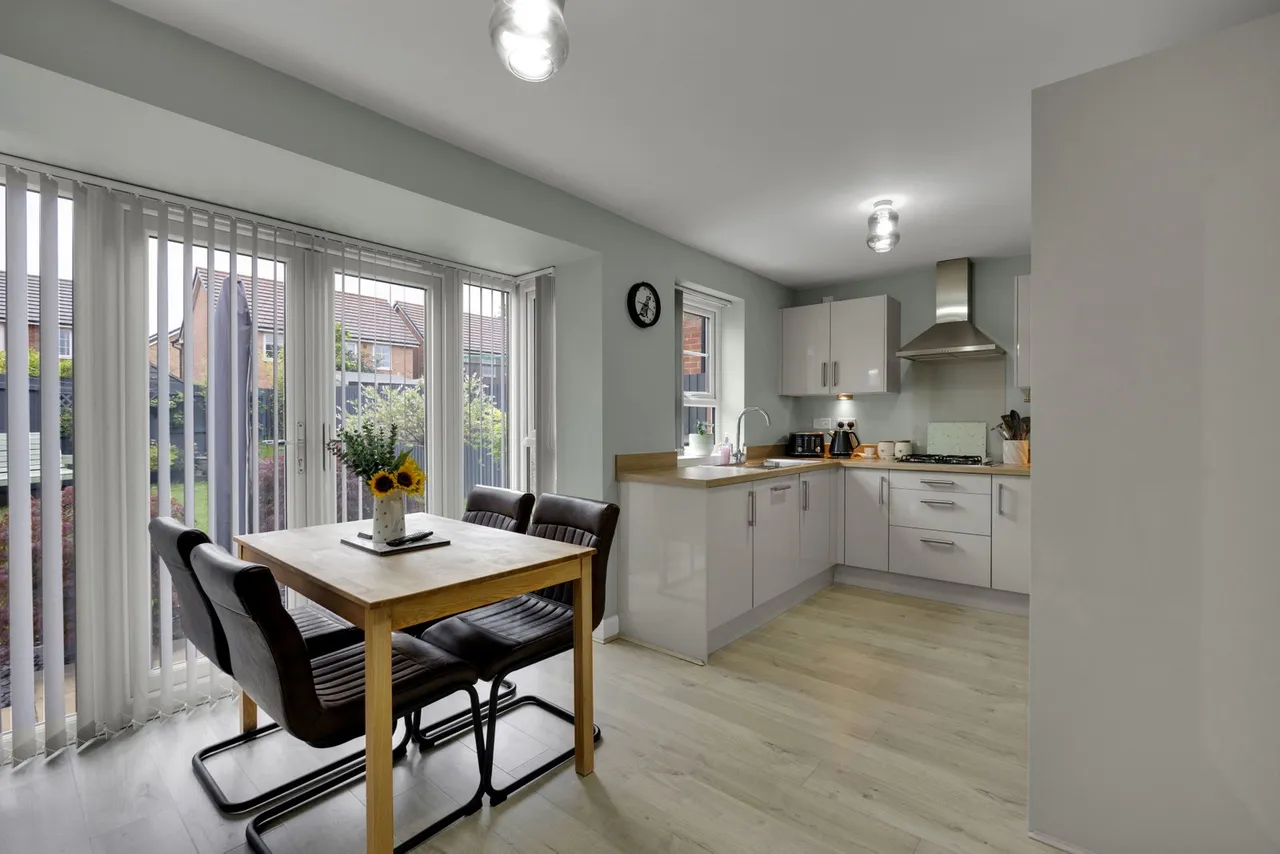 Collerick Close, Alsager, photo 6