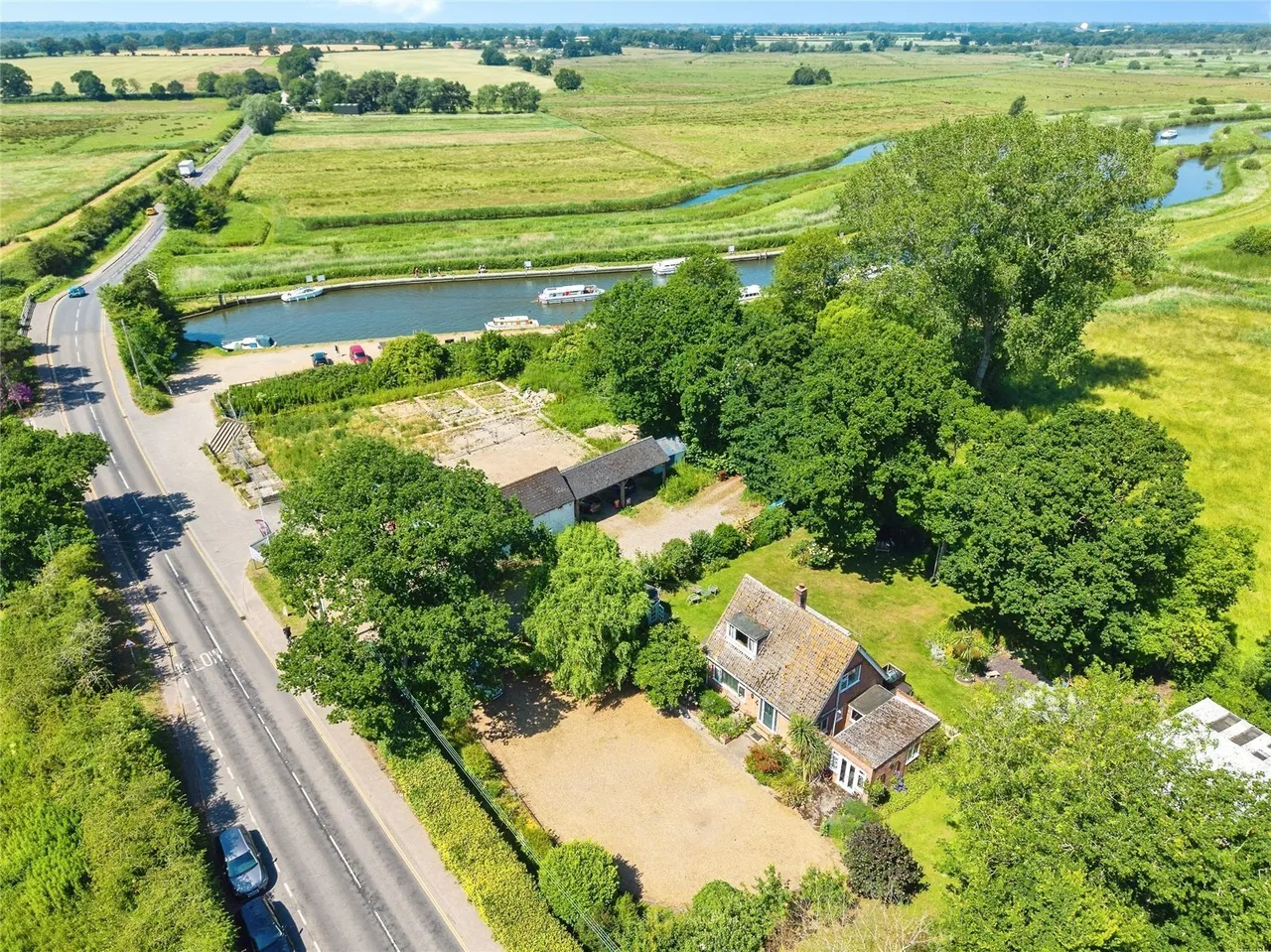 Ludham Bridge, Ludham, Great Yarmouth, Norfolk, NR29, photo 25