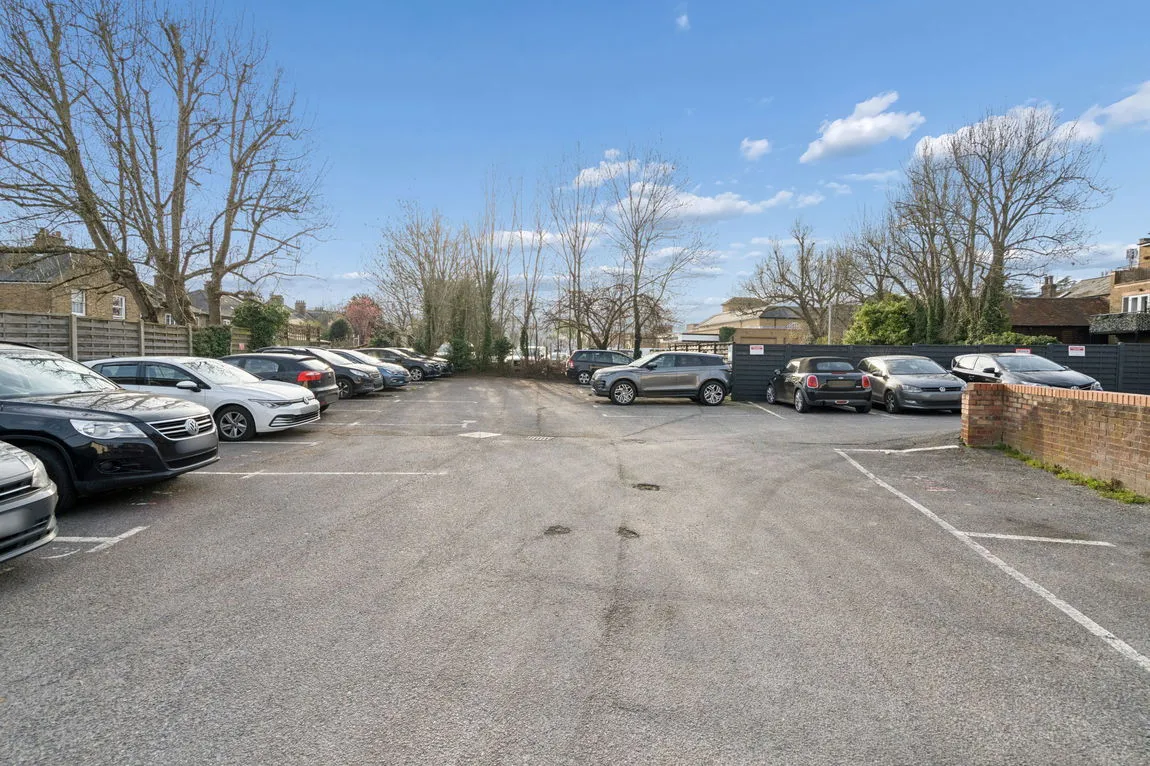 High Street, Rickmansworth, WD3, photo 9