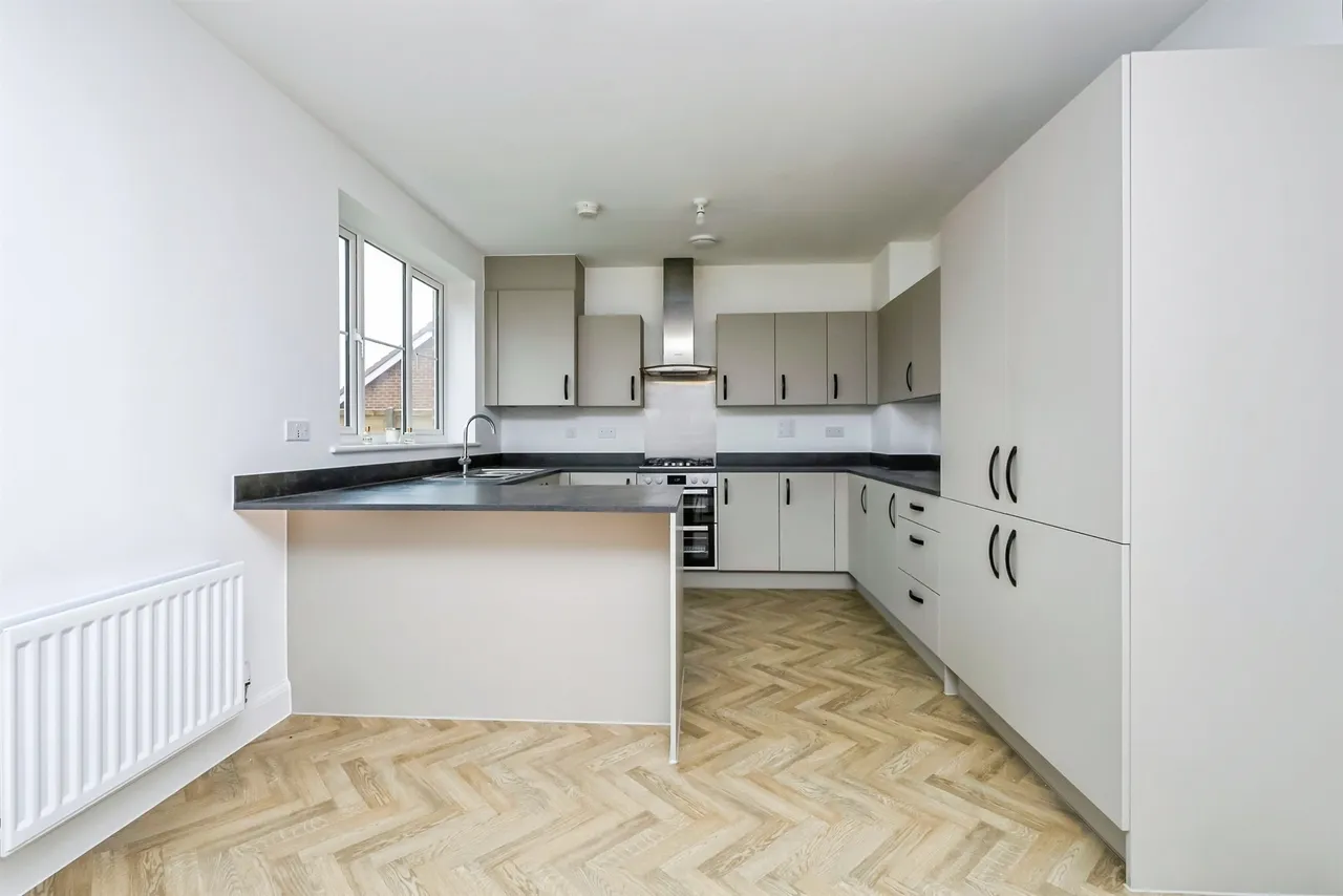 Violet Way, Hailsham, BN27, photo 6