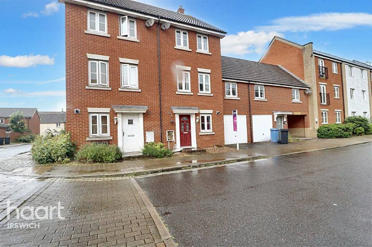 4 bed house for sale, Celestion Drive, Ipswich, IP3