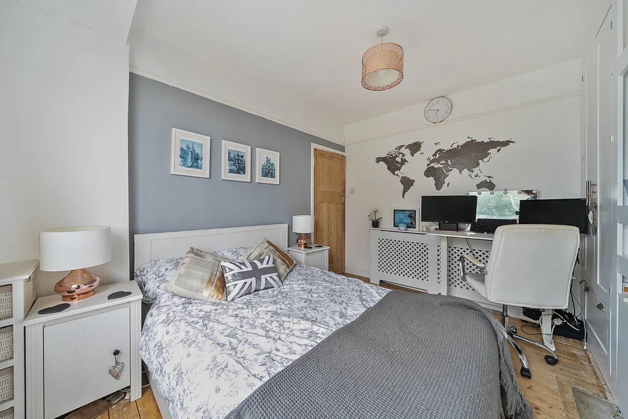 Warland Road, SE18, photo 22