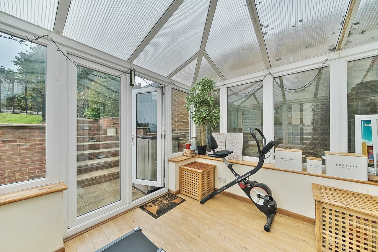Warland Road, SE18, photo 15