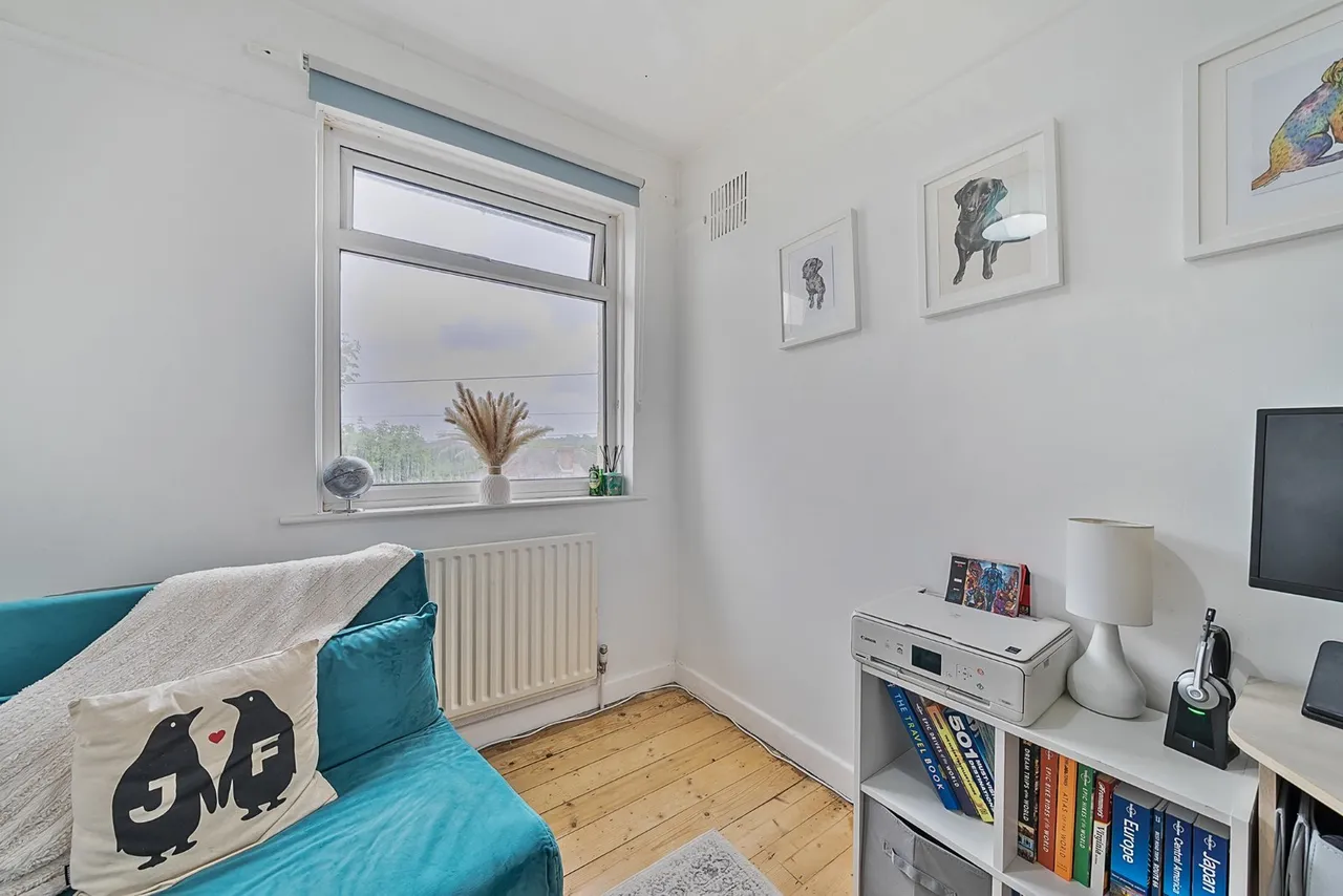 Warland Road, SE18, photo 21