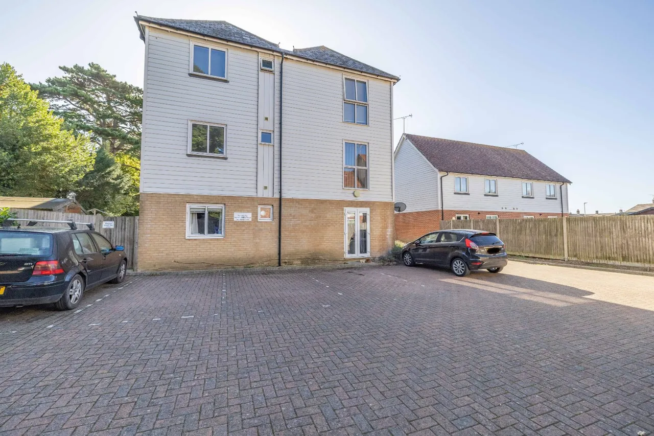 Milne Road, Willesborough, TN24, photo 9