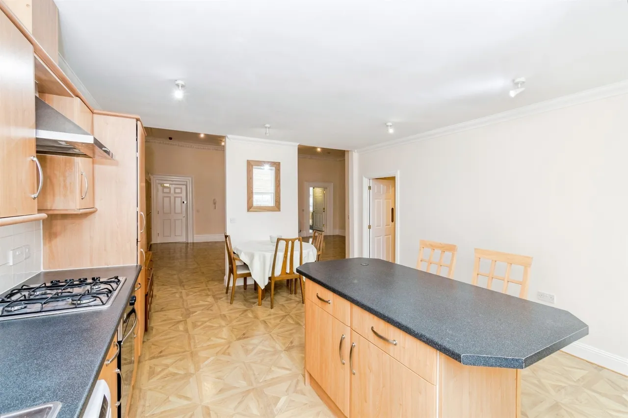 Portland Terrace, Southampton, photo 6