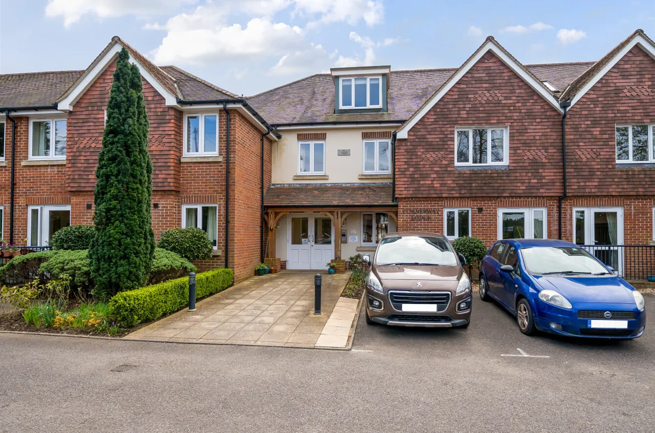 Headley Road, Hindhead, GU26, photo 22