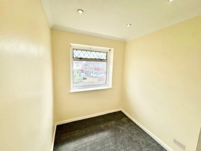 Stephen Avenue, Rainham, RM13 7NP, photo 6