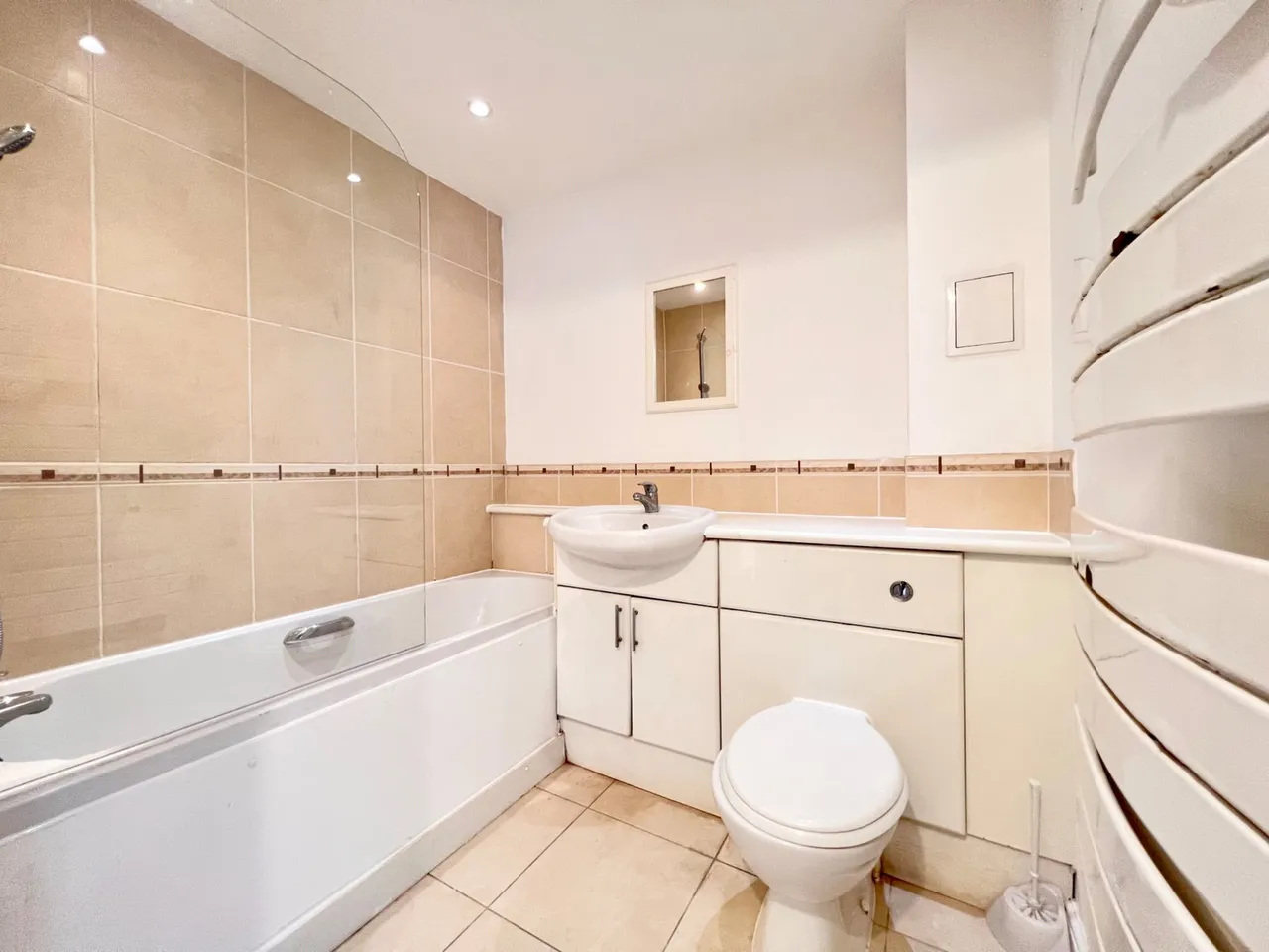 Highfield Road, Feltham, TW13 4GS, photo 7