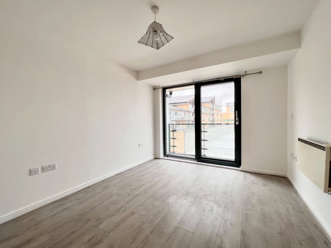 Highfield Road, Feltham, TW13 4GS, photo 9
