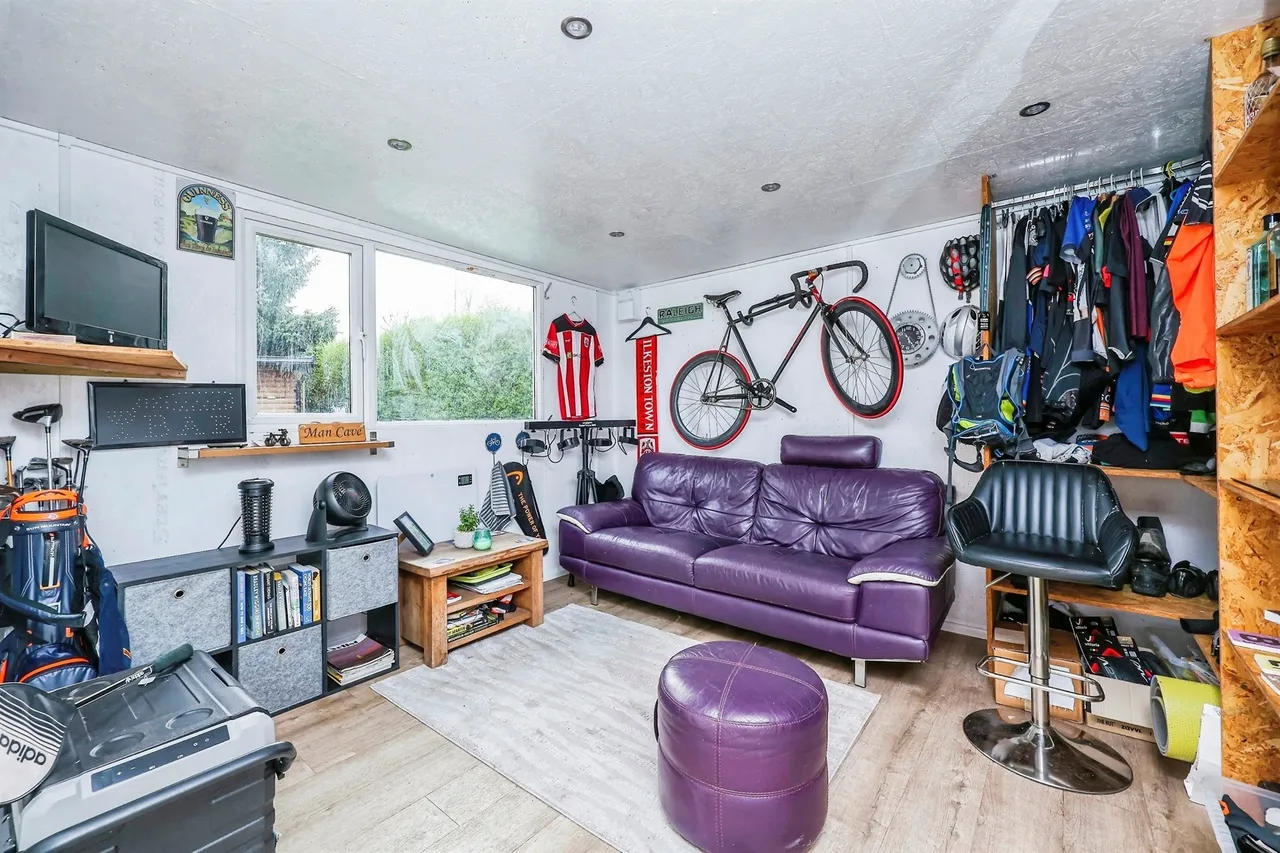 Tansley Avenue, Stanley Common, DE7, photo 27