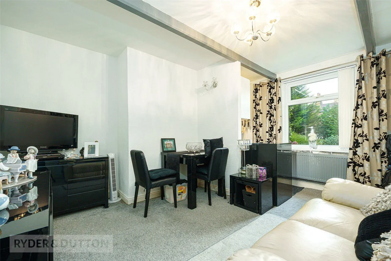 Fartown Green Road, Huddersfield, HD2, photo 2