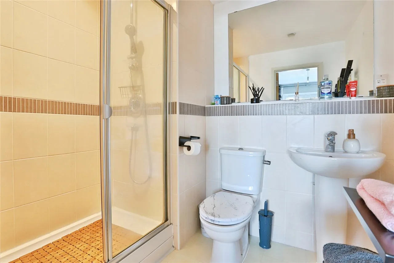 Commercial Road, Bournemouth, BH2, photo 16