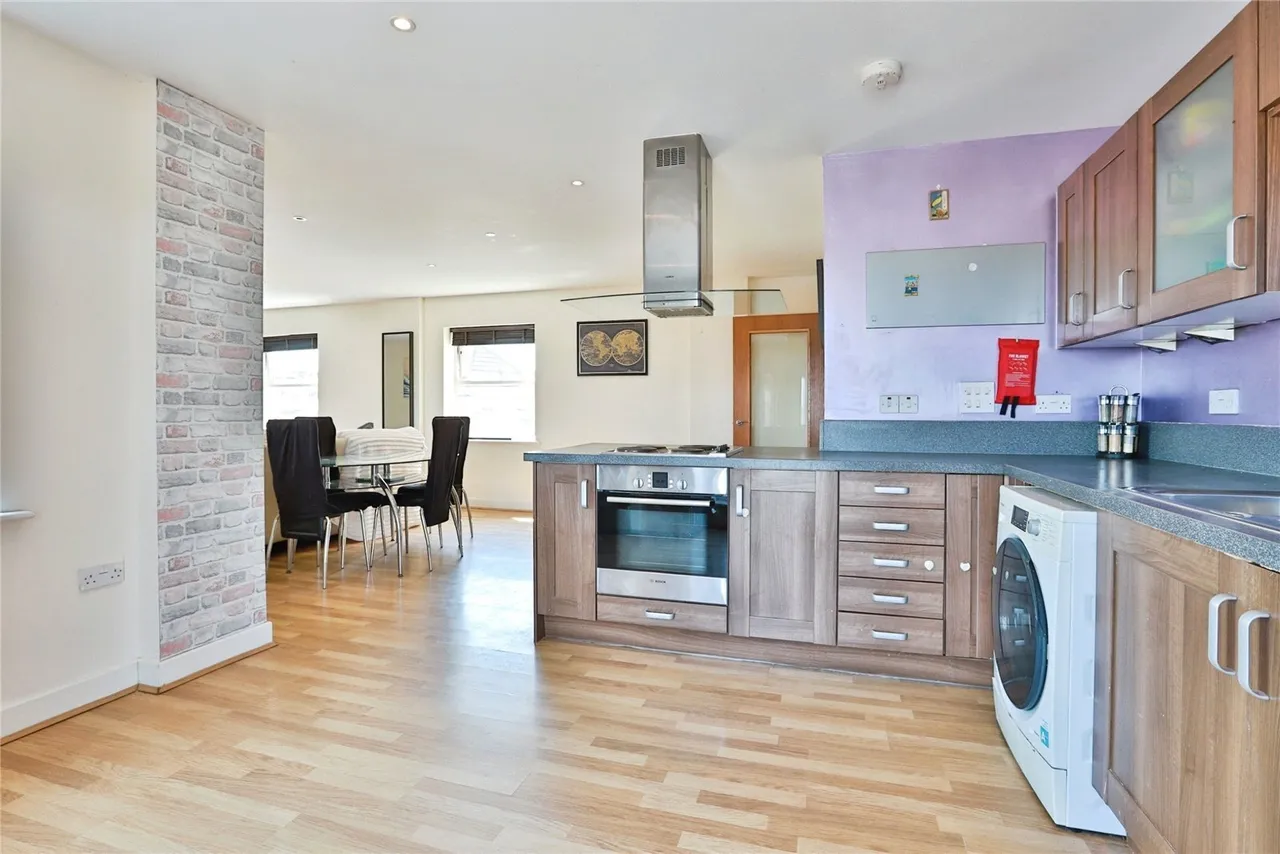Commercial Road, Bournemouth, BH2, photo 5