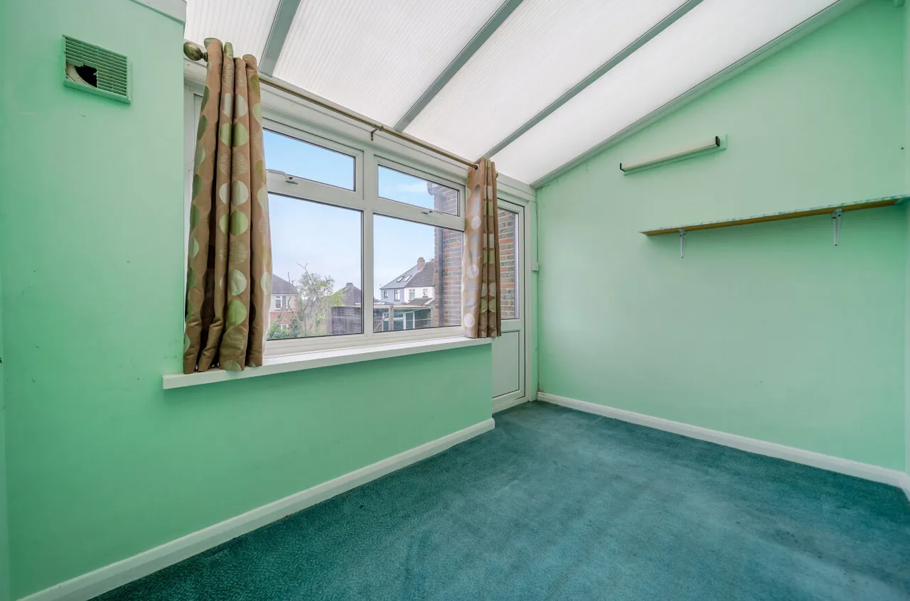 Colville Road, Drayton, PO6, photo 10
