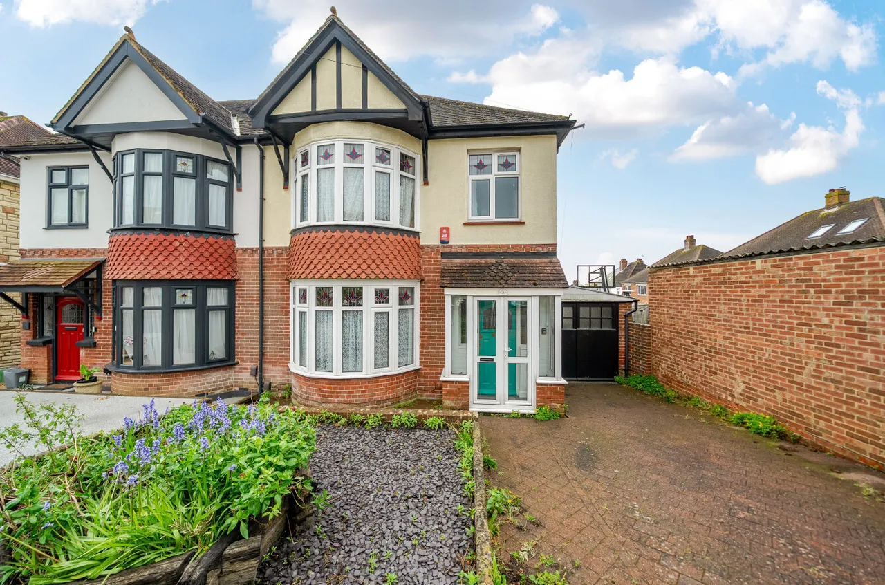 3 bed house for sale, Colville Road, Drayton, PO6