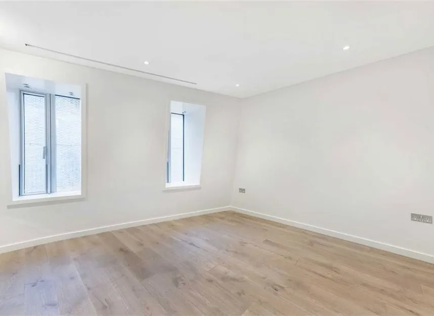 Hobhouse Court, Fitzrovia & Covent Garden, SW1Y, photo 5