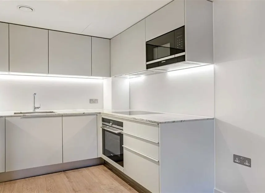 Hobhouse Court, Fitzrovia & Covent Garden, SW1Y, photo 3