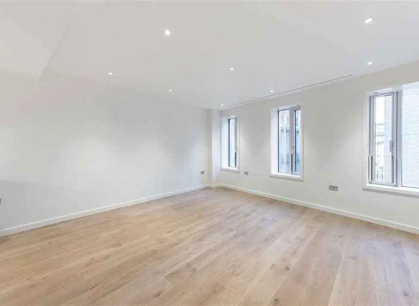 Hobhouse Court, Fitzrovia & Covent Garden, SW1Y, photo 2