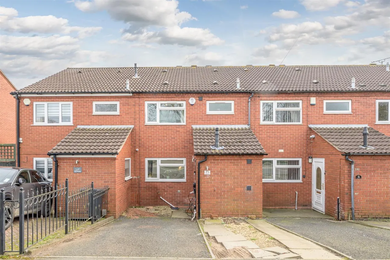 3 bed house for sale — Bromley, Brierley Hill, DY5 4PJ