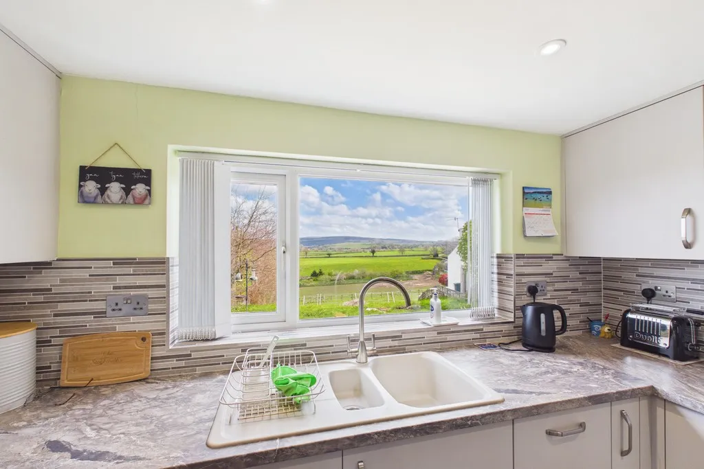 Silverdale Road, Yealand Redmayne, LA5, photo 27