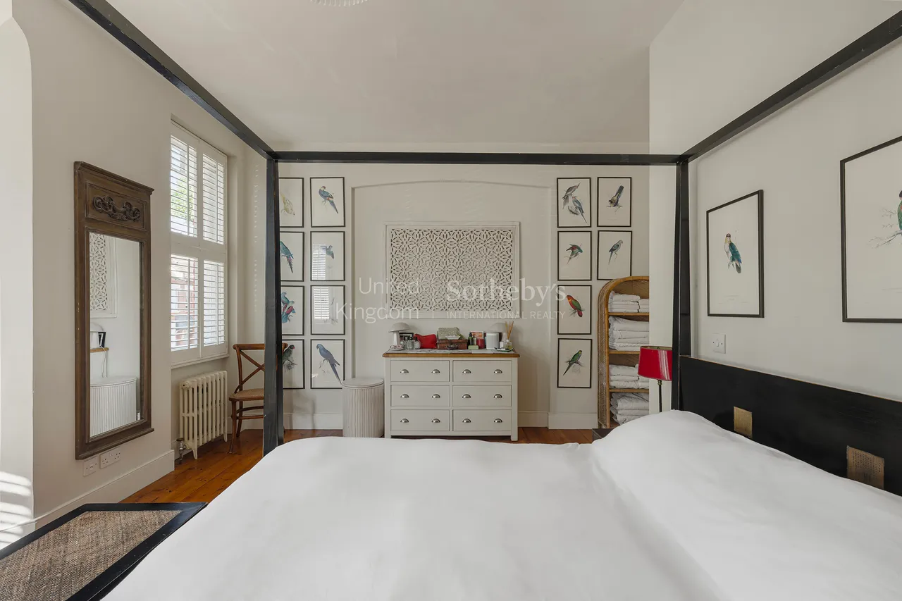 Thornton Avenue, Chiswick, West London, photo 10