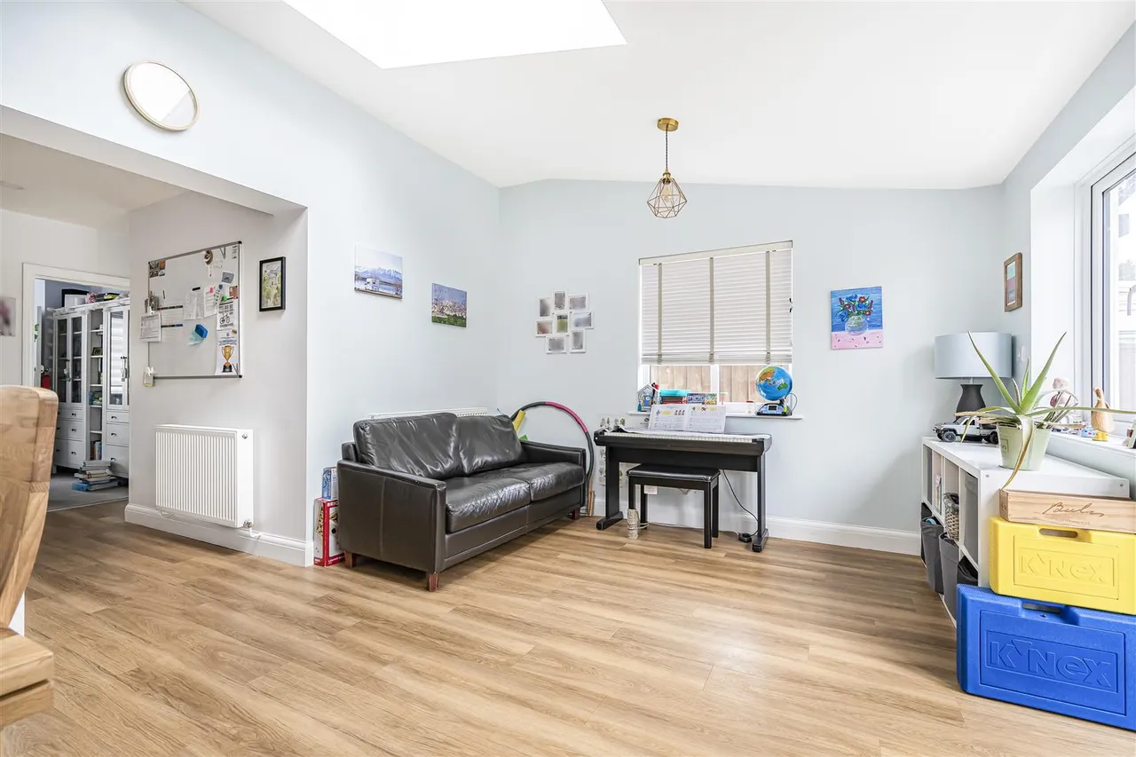 High Street, Teversham, CB1, photo 6