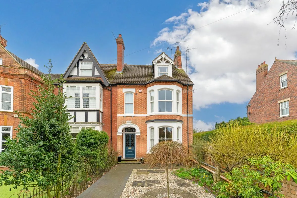 Hillmorton Road, Rugby, CV22, photo 33