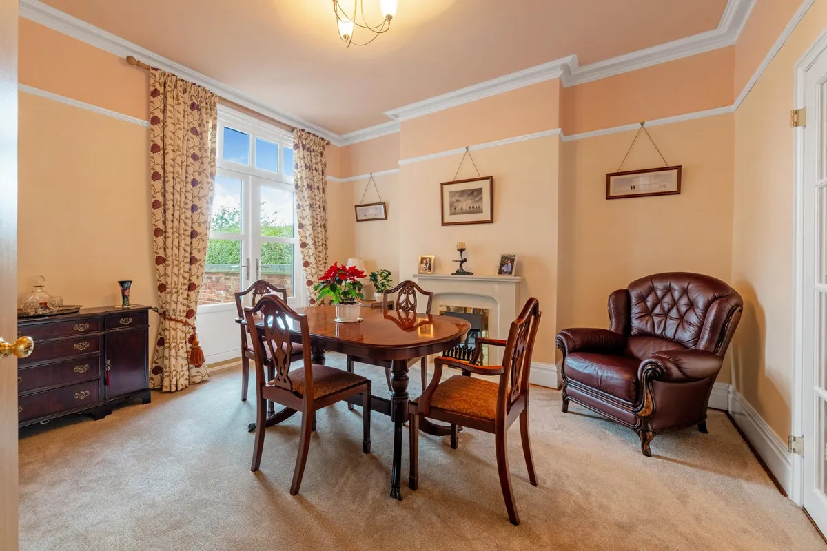Hillmorton Road, Rugby, CV22, photo 7