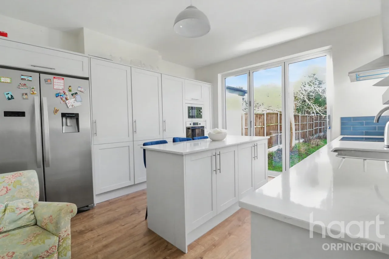 Hillview Road, Orpington, BR6, photo 2