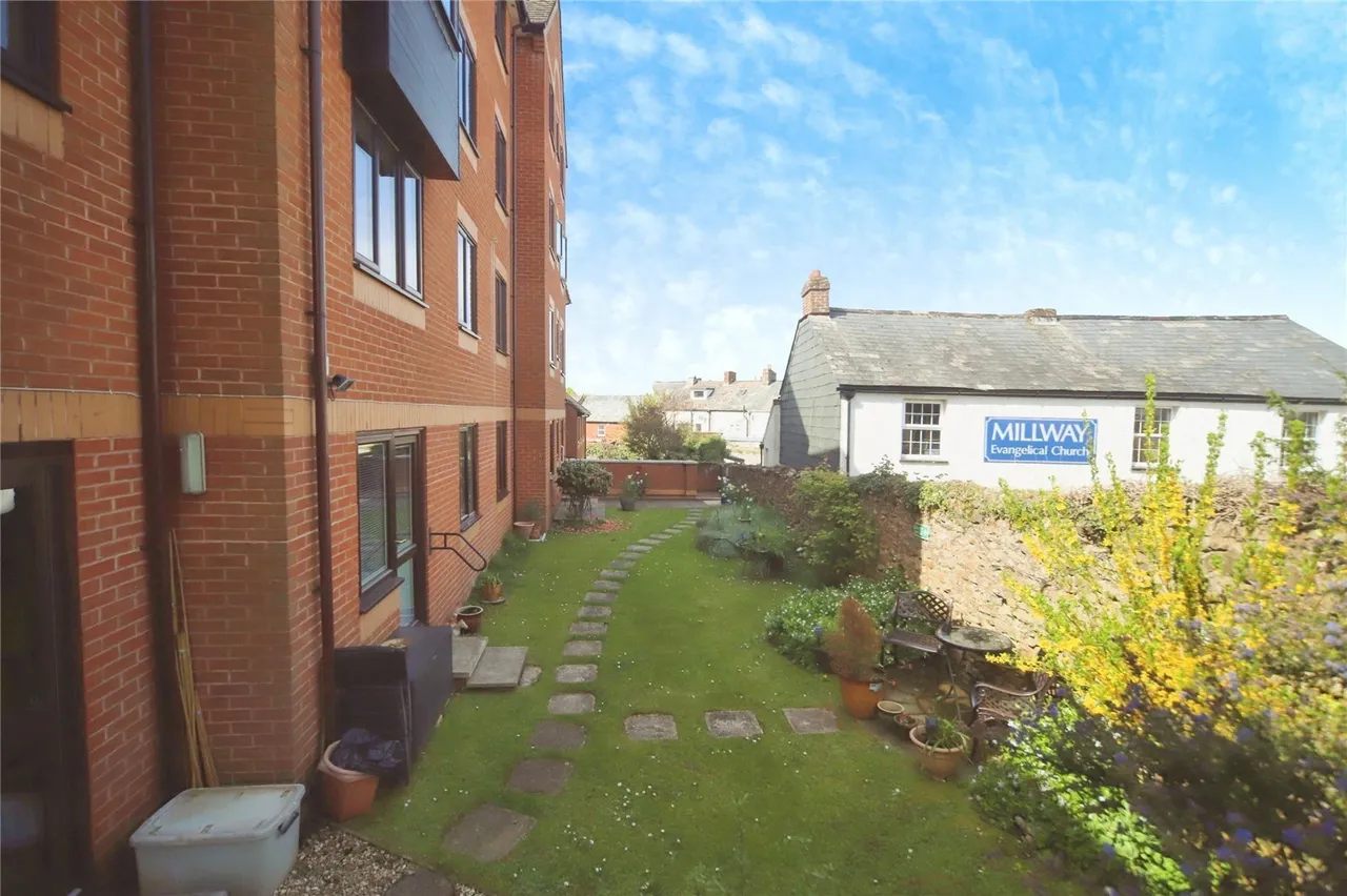 North Street, Wellington, TA21, photo 11