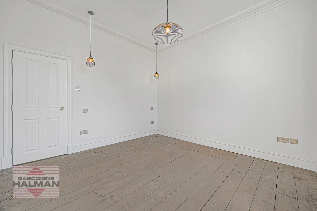 Highfield Avenue, Sale, photo 24