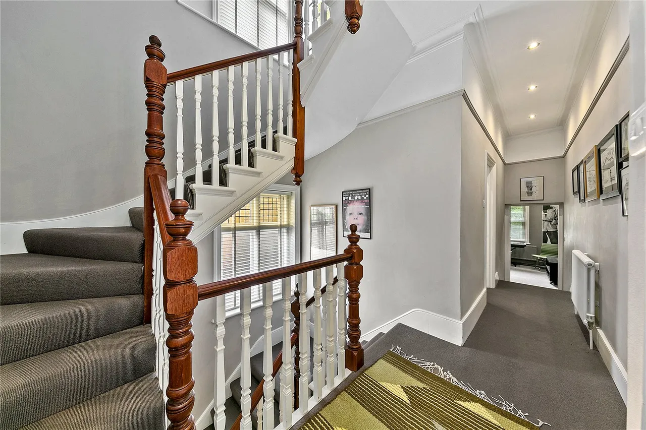 Spring Grove Road, Richmond, TW10, photo 15