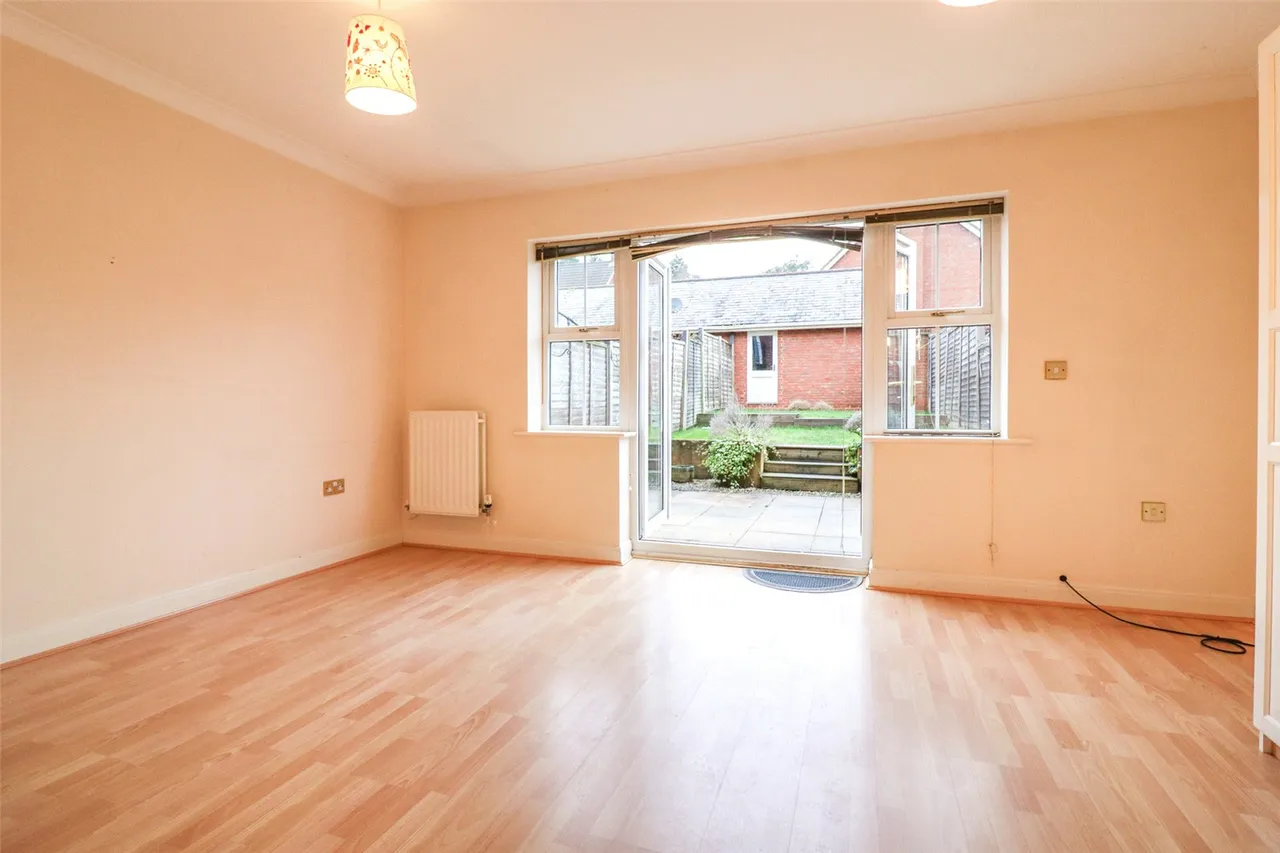 Turners Avenue, Fleet, Hampshire, GU51 1DU, photo 3