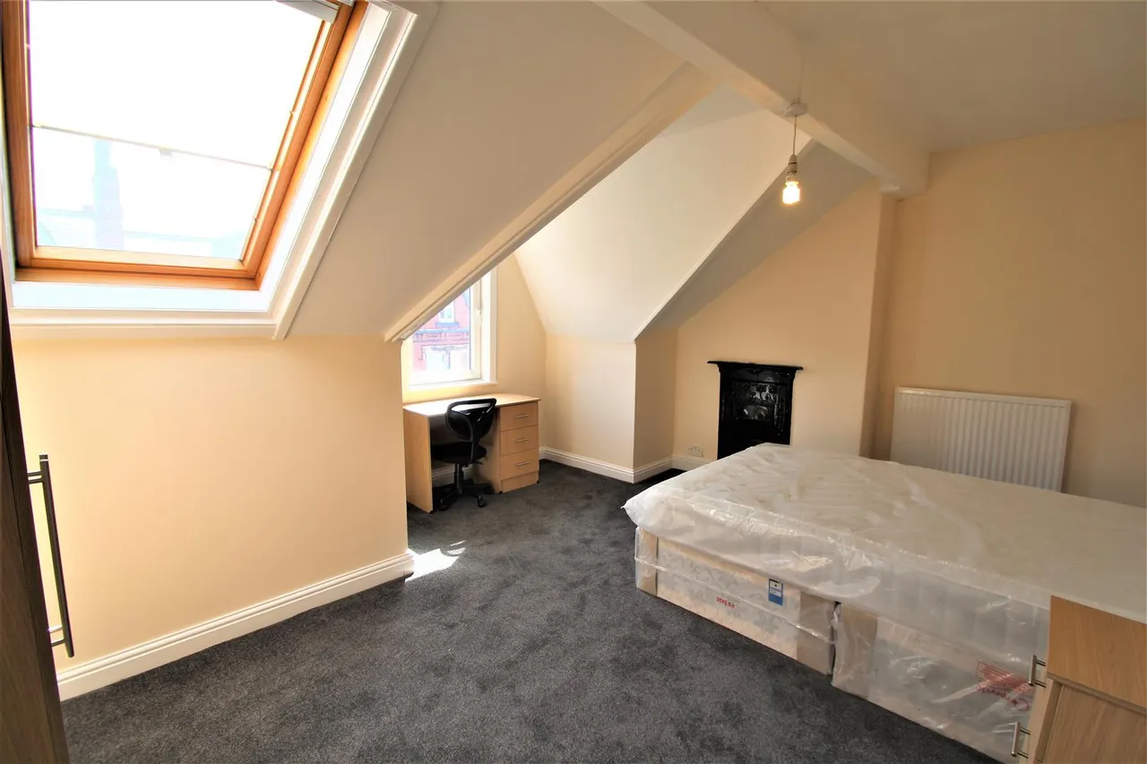 Winston Gardens, Headingley, LS6, photo 6