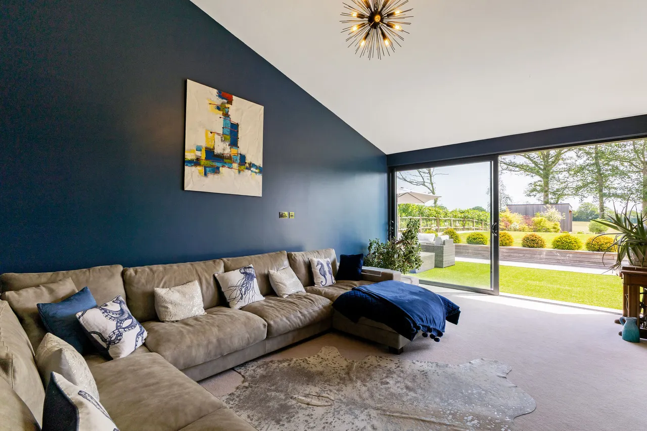 Deerlands Lane, Dunsfold, GU8, photo 8