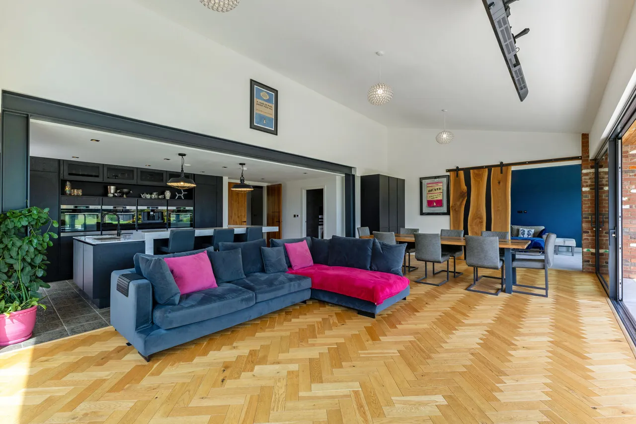 Deerlands Lane, Dunsfold, GU8, photo 9