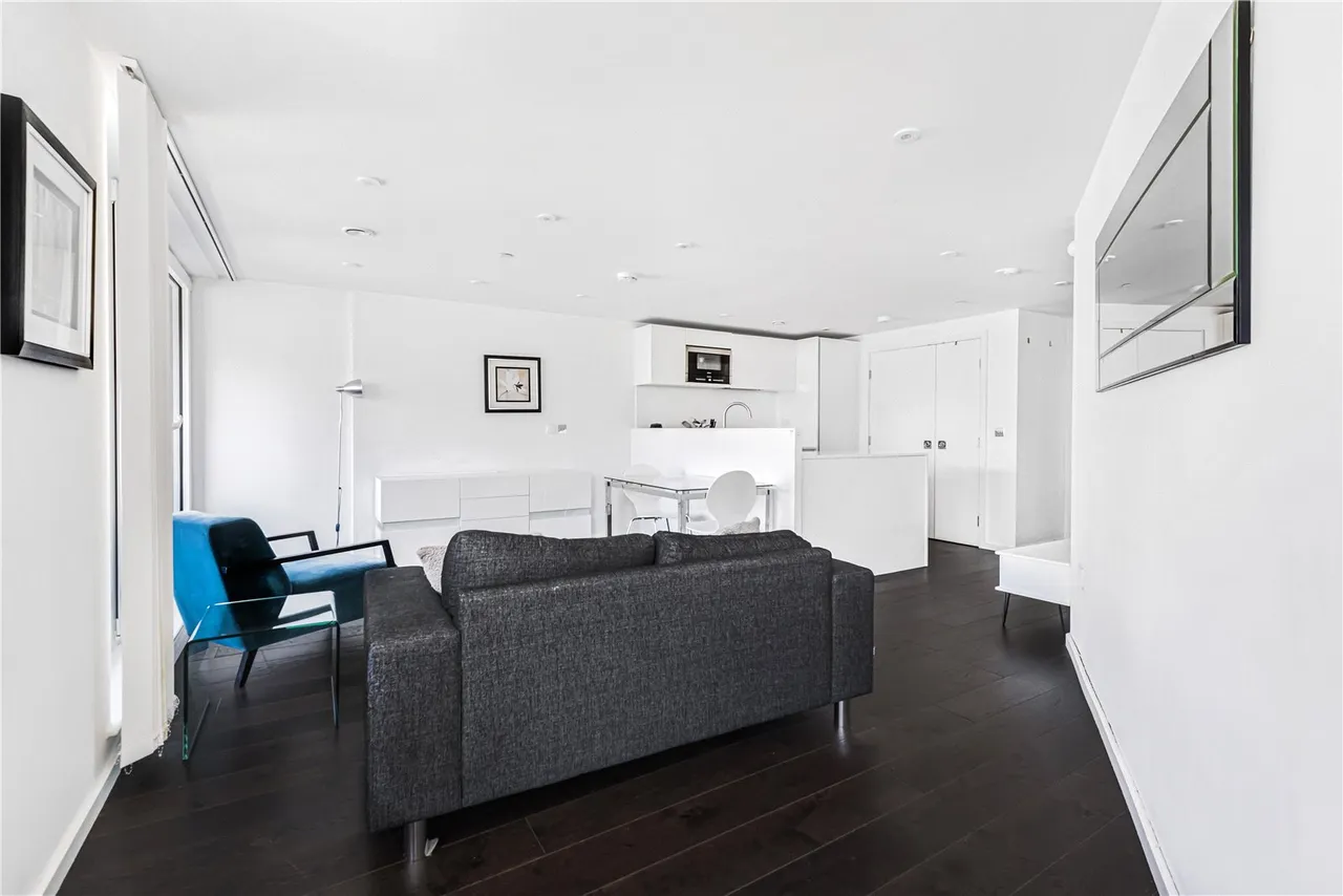 City Road, London, EC1V, photo 6