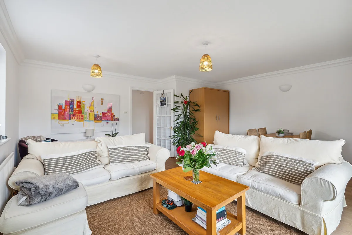 St. Charles Place, Weybridge, KT13, photo 7