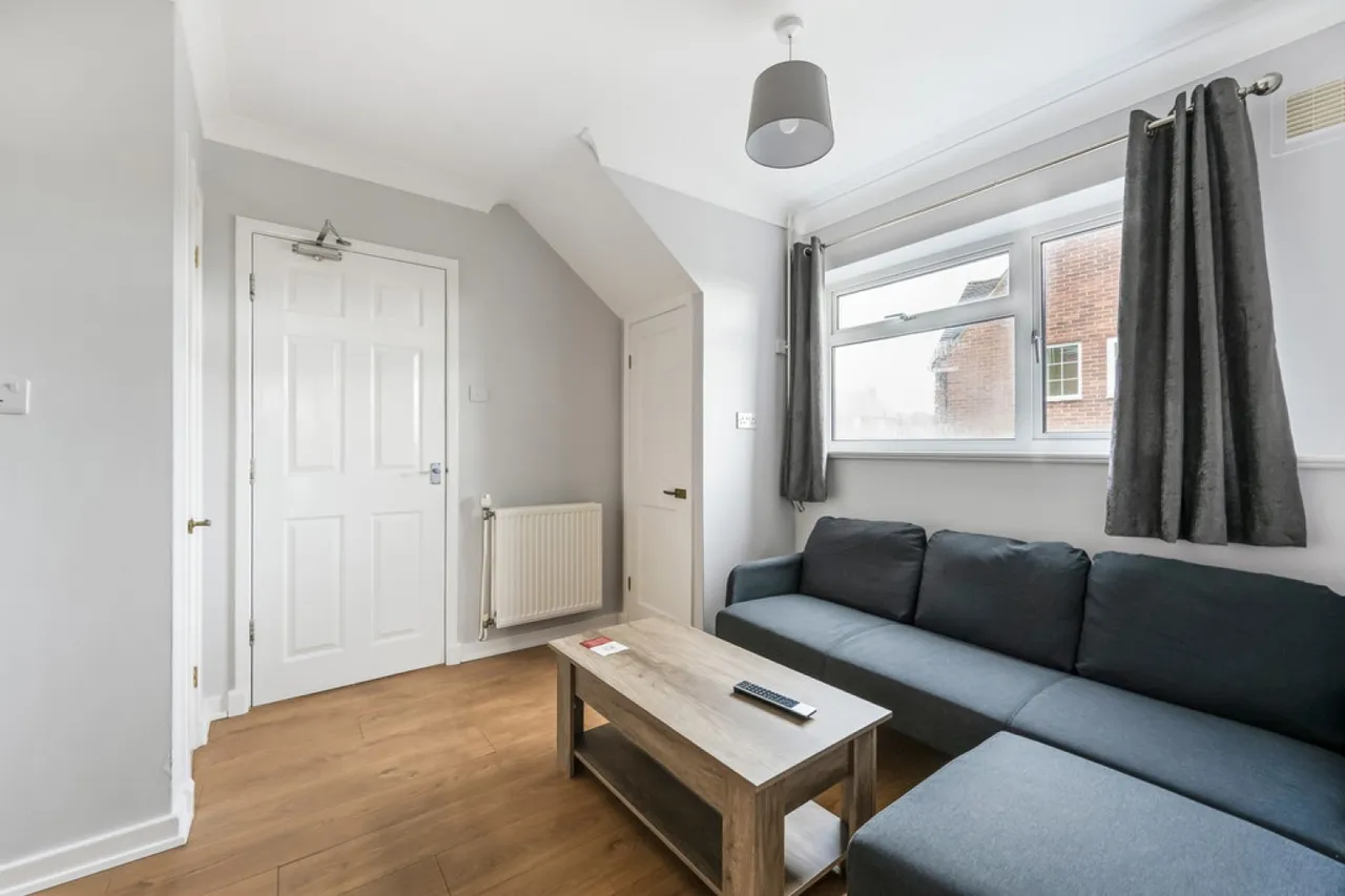 Stanmore Lane, Winchester, SO22, photo 3